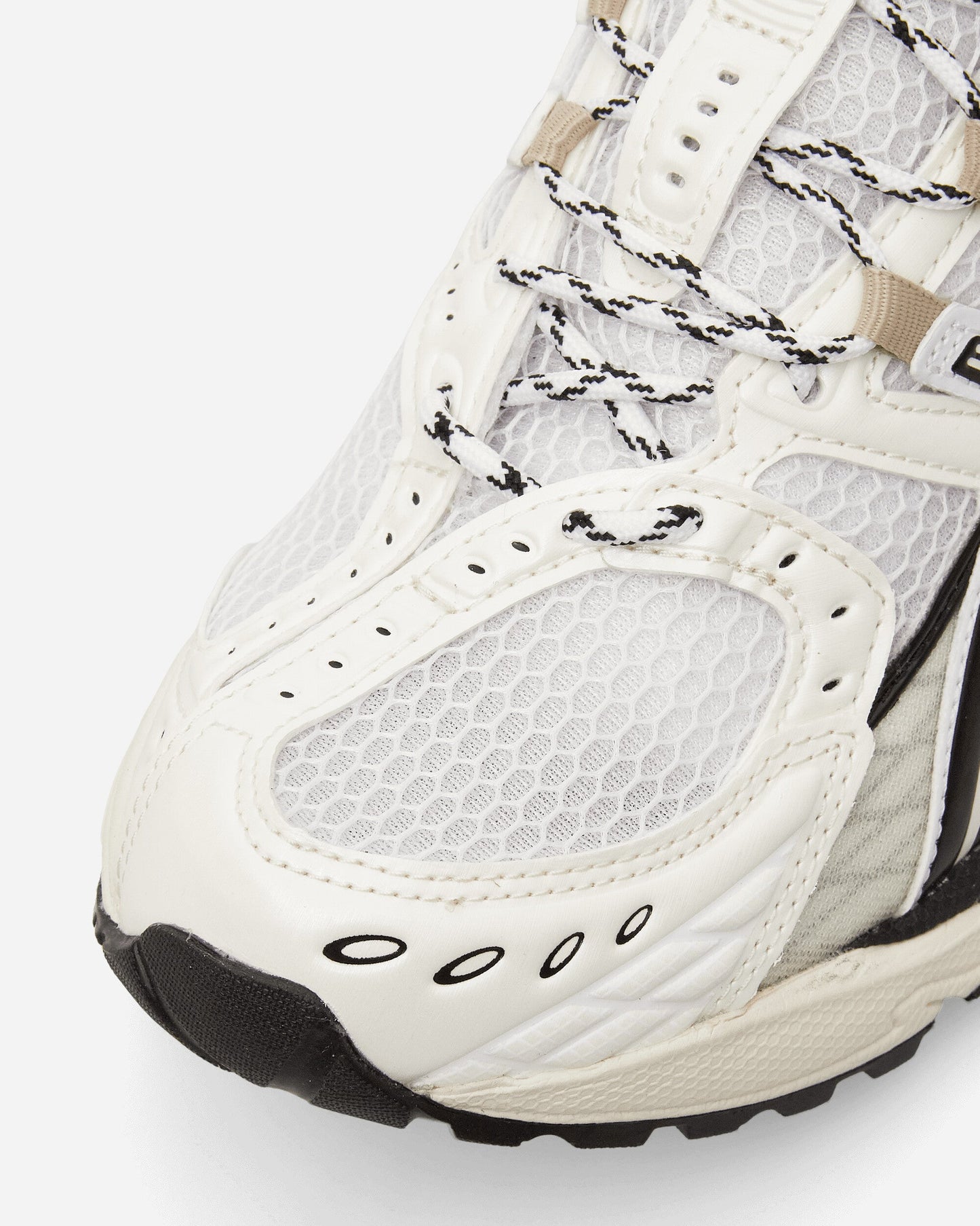 GEL-Nimbus 10.1 Sneakers White / Ivory