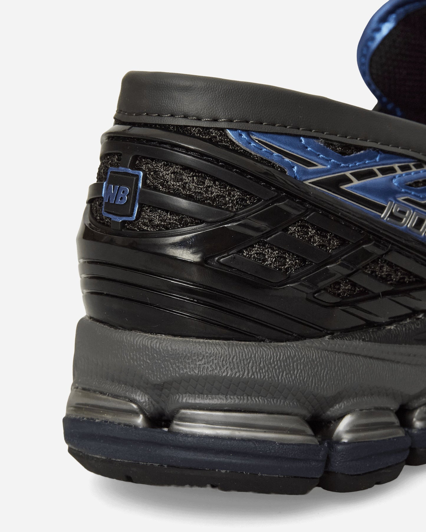 1906L Sneakers Black Cement / Blue Gemstone