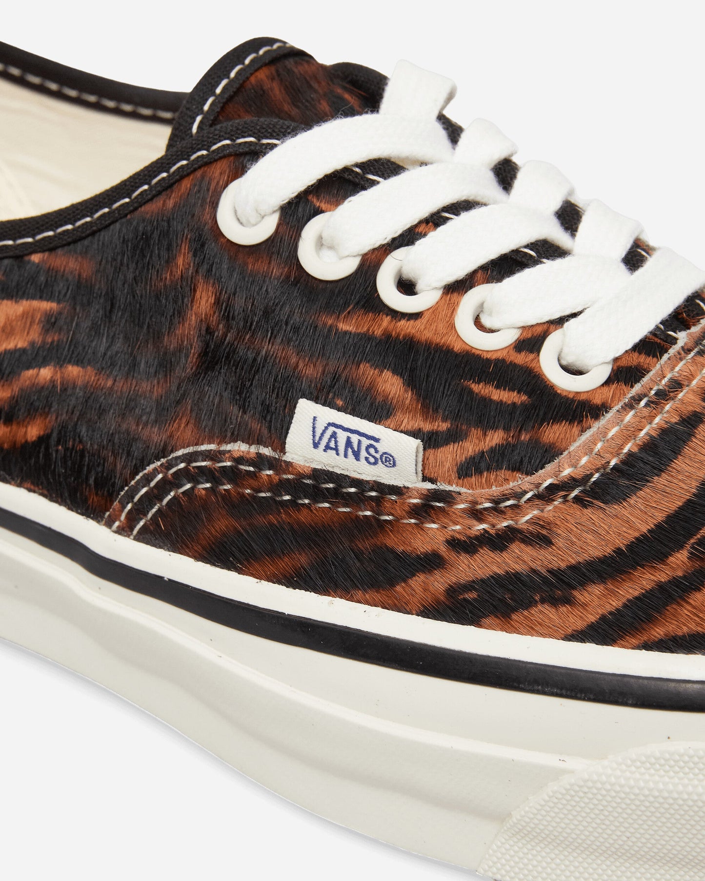 Premium Authentic 44 Pony Hair Sneakers Tiger / Black