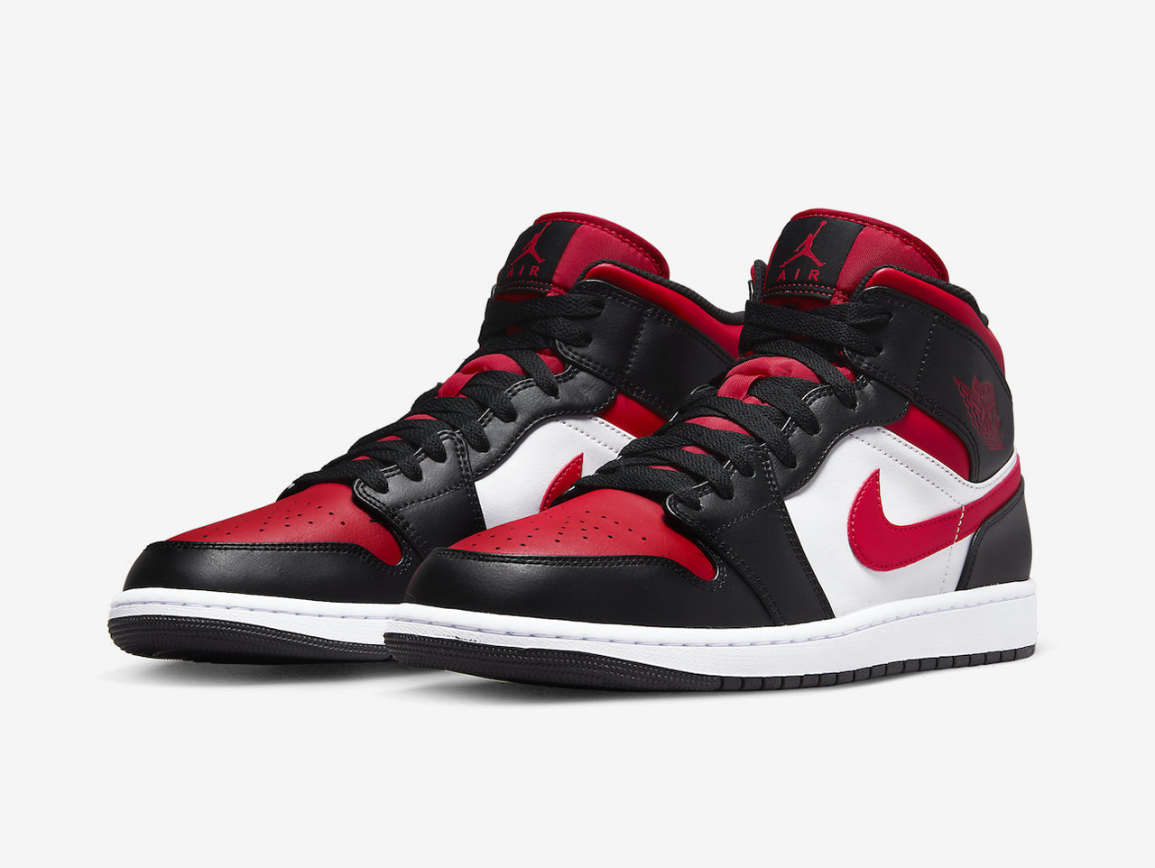 Air Jordan 1 Mid Black Fire Red