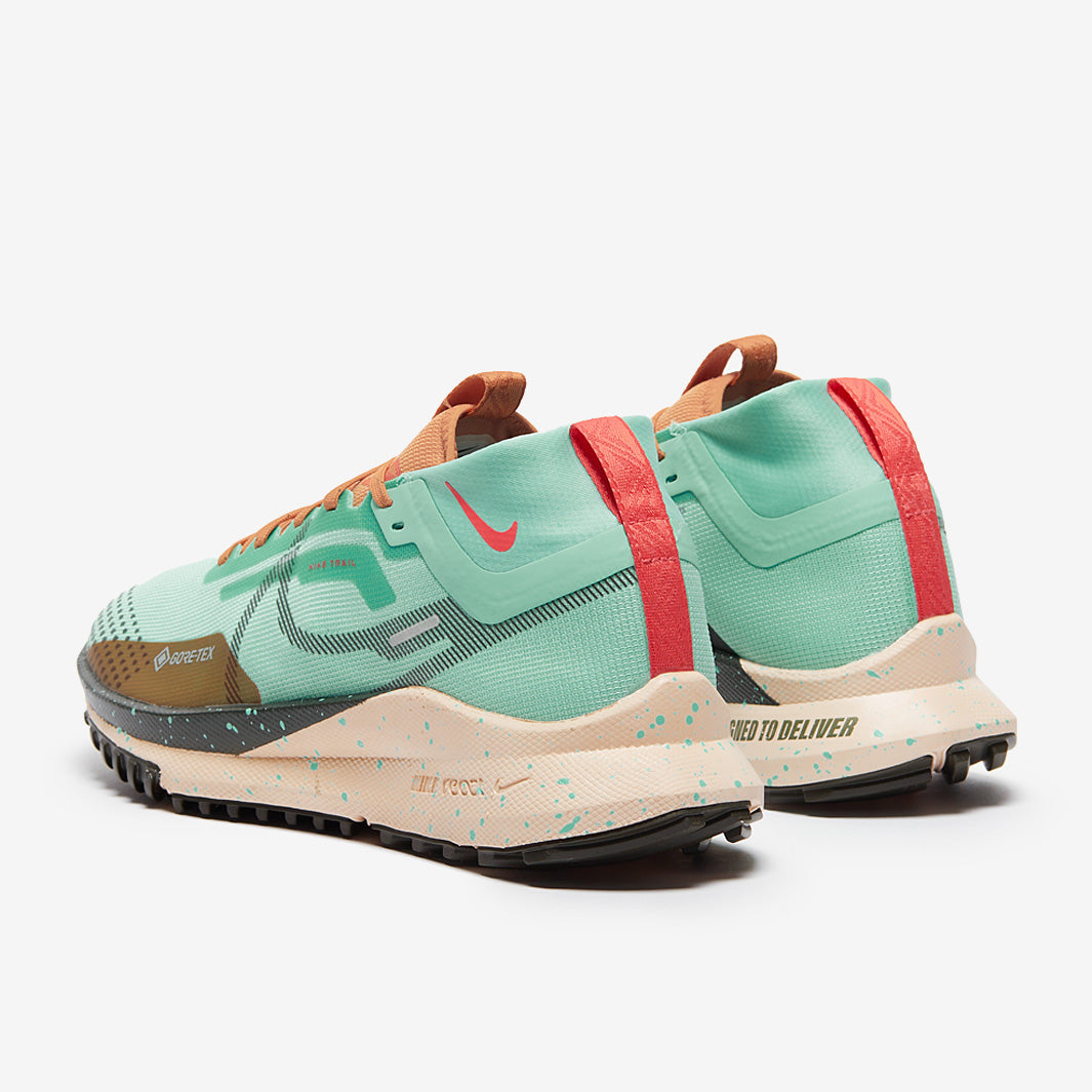 Nike Womens Pegasus Trail 4 GORE-TEX