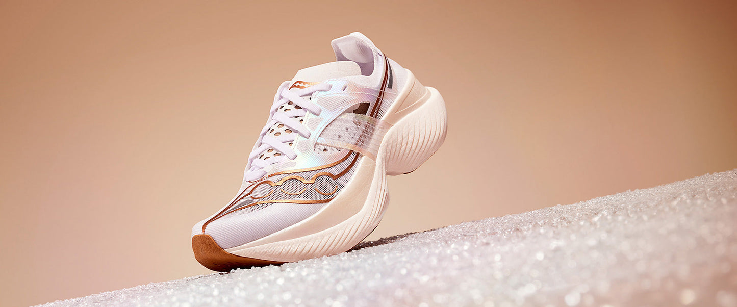 Saucony Womens Endorphin Elite