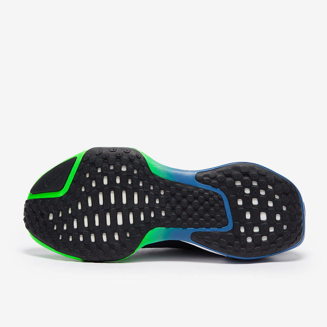 Nike Invincible Run Flyknit 3