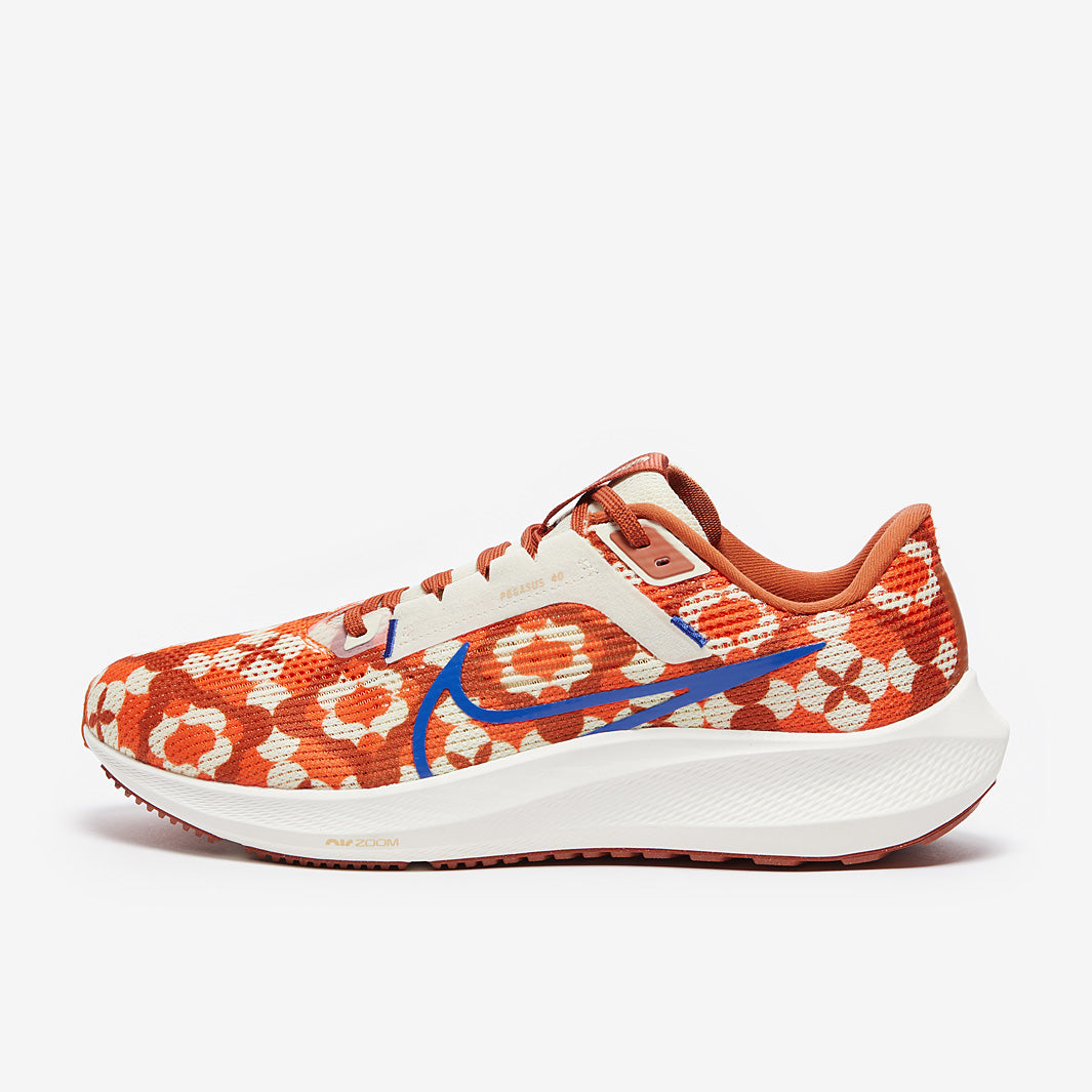 Nike Pegasus 40 Premium - Coconut Milk/Hyper Royal