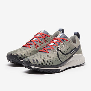 Nike Pegasus Trail 4