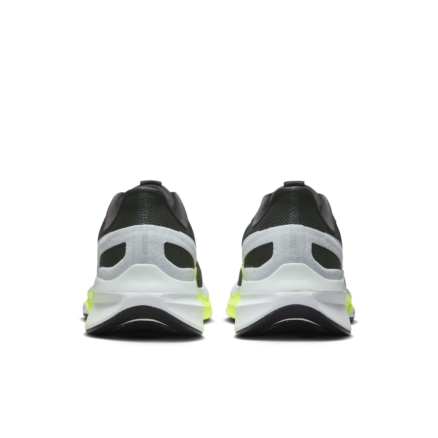Nike Structure 25