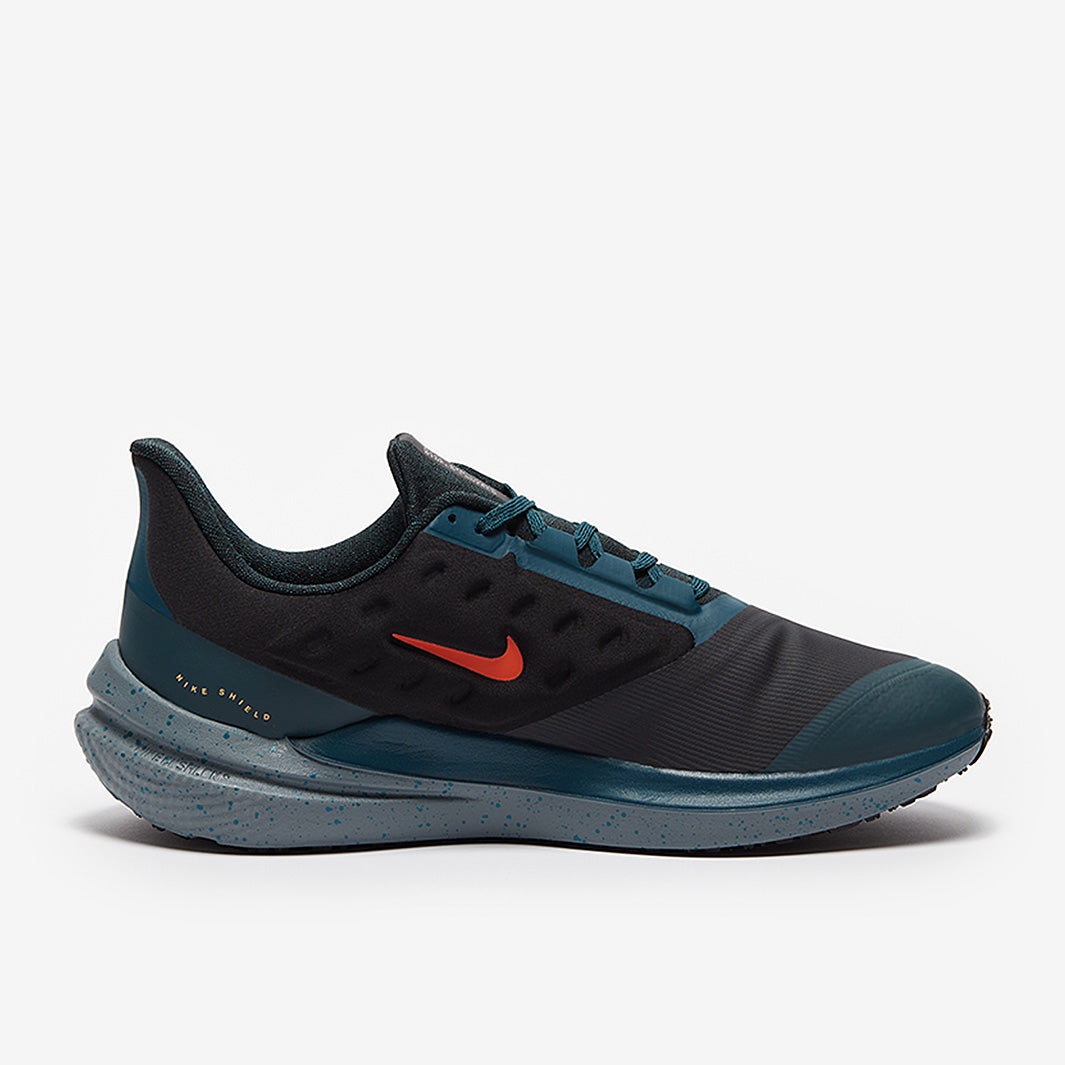 Nike Winflo 9 Shield - Black/Safety Orange