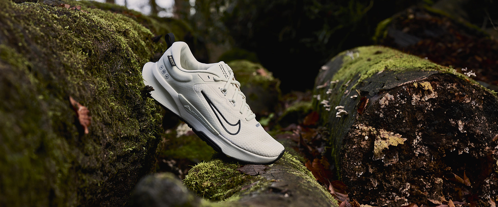 Nike Womens Juniper Trail 2 GORE-TEX - Pale Ivory/Black