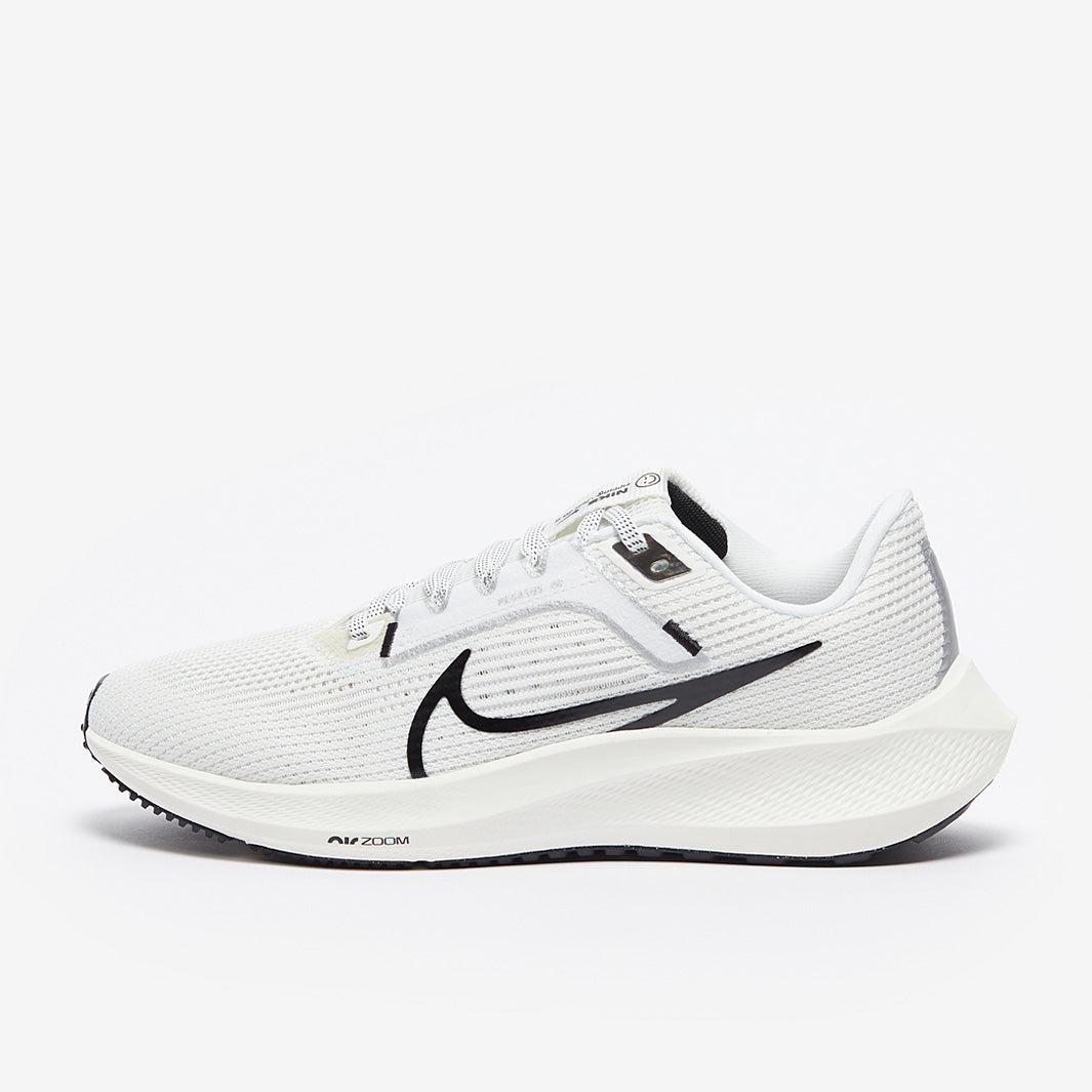 Nike Womens Pegasus 40