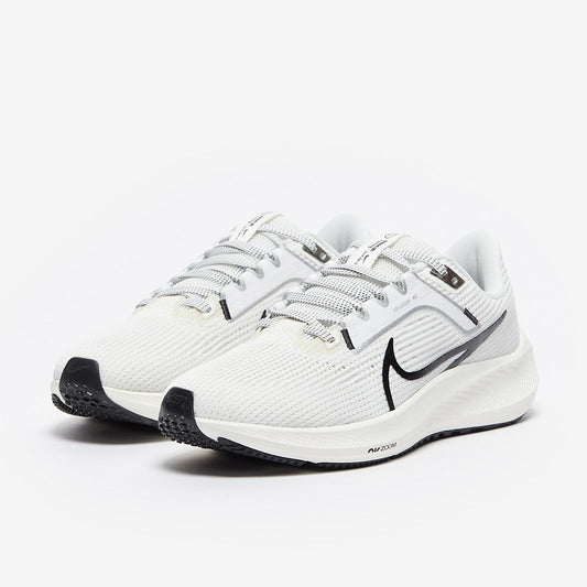 Nike Womens Pegasus 40