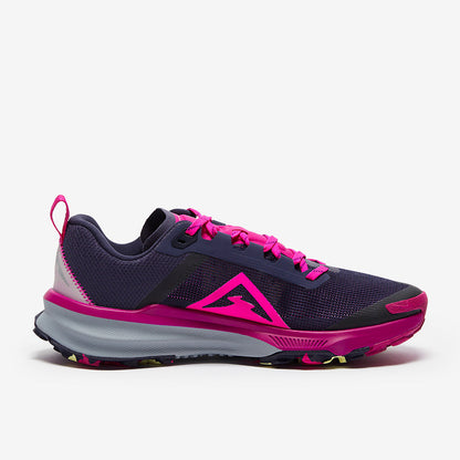Nike Womens Terra Kiger 9