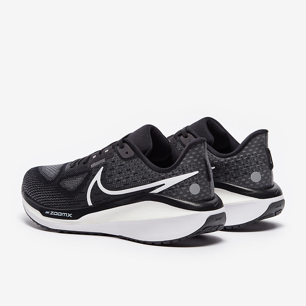 Nike Womens Vomero 17