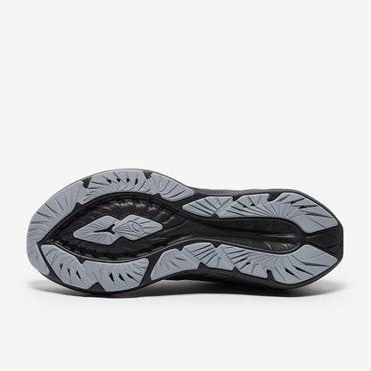ASICS Novablast 4