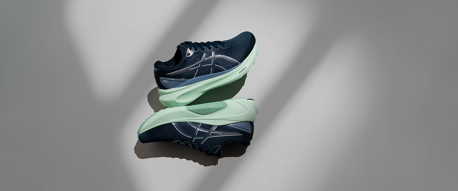 ASICS Womens Gel-Kayano 30