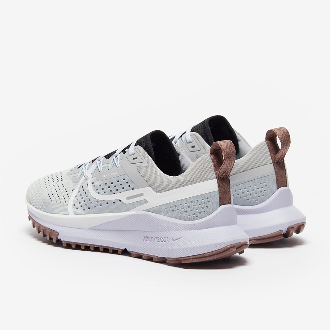 Nike Womens Pegasus Trail 4 - Lt Smoke Grey/White-Black