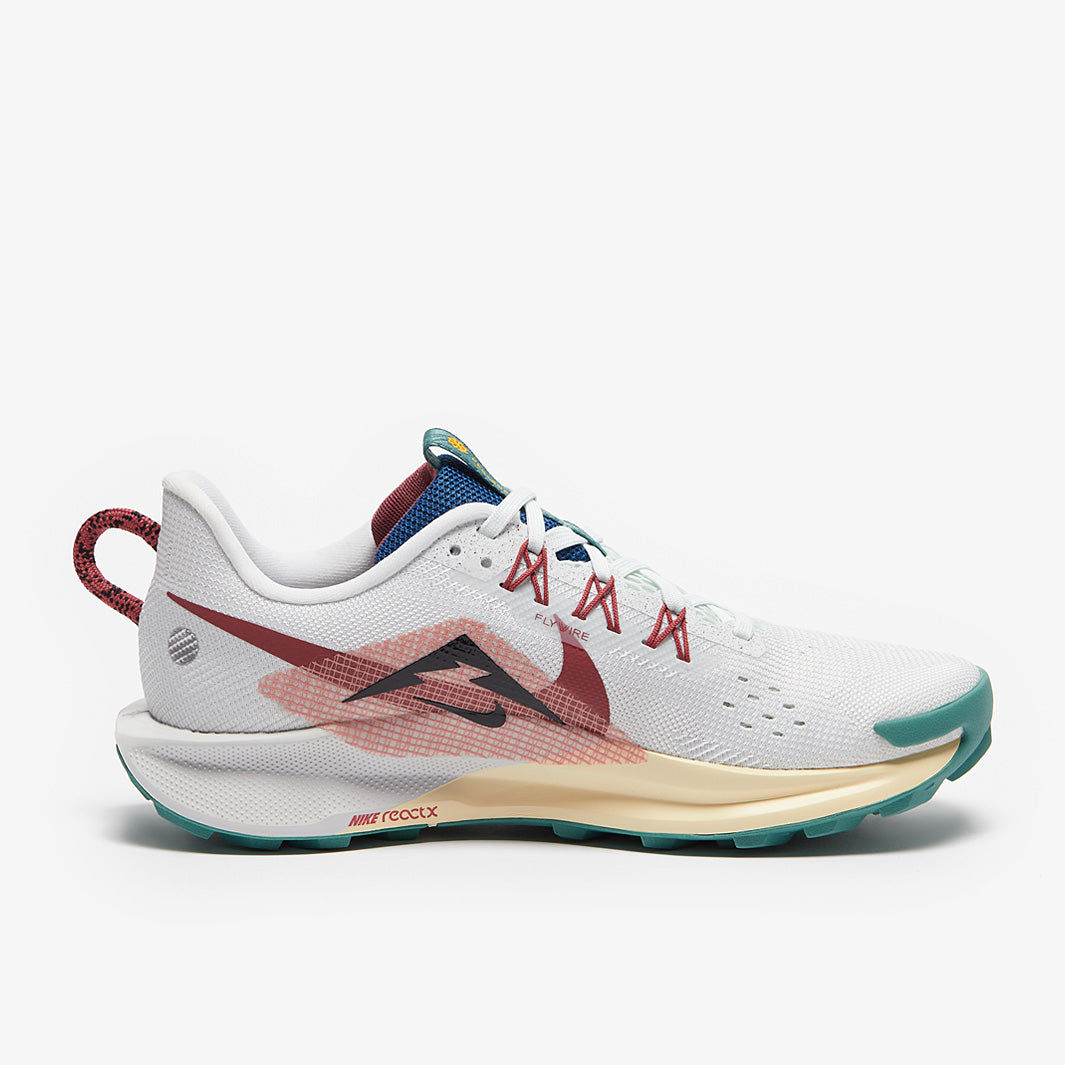 Nike Womens Pegasus Trail 5 - White/Black-Court Blue