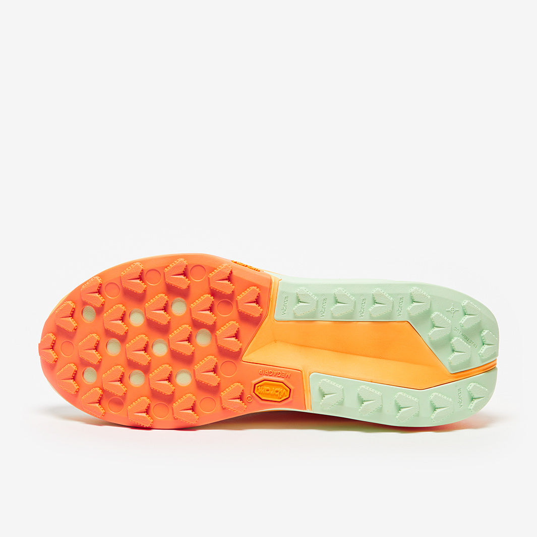 Nike Womens Zegama Trail 2 - Summit White/Black