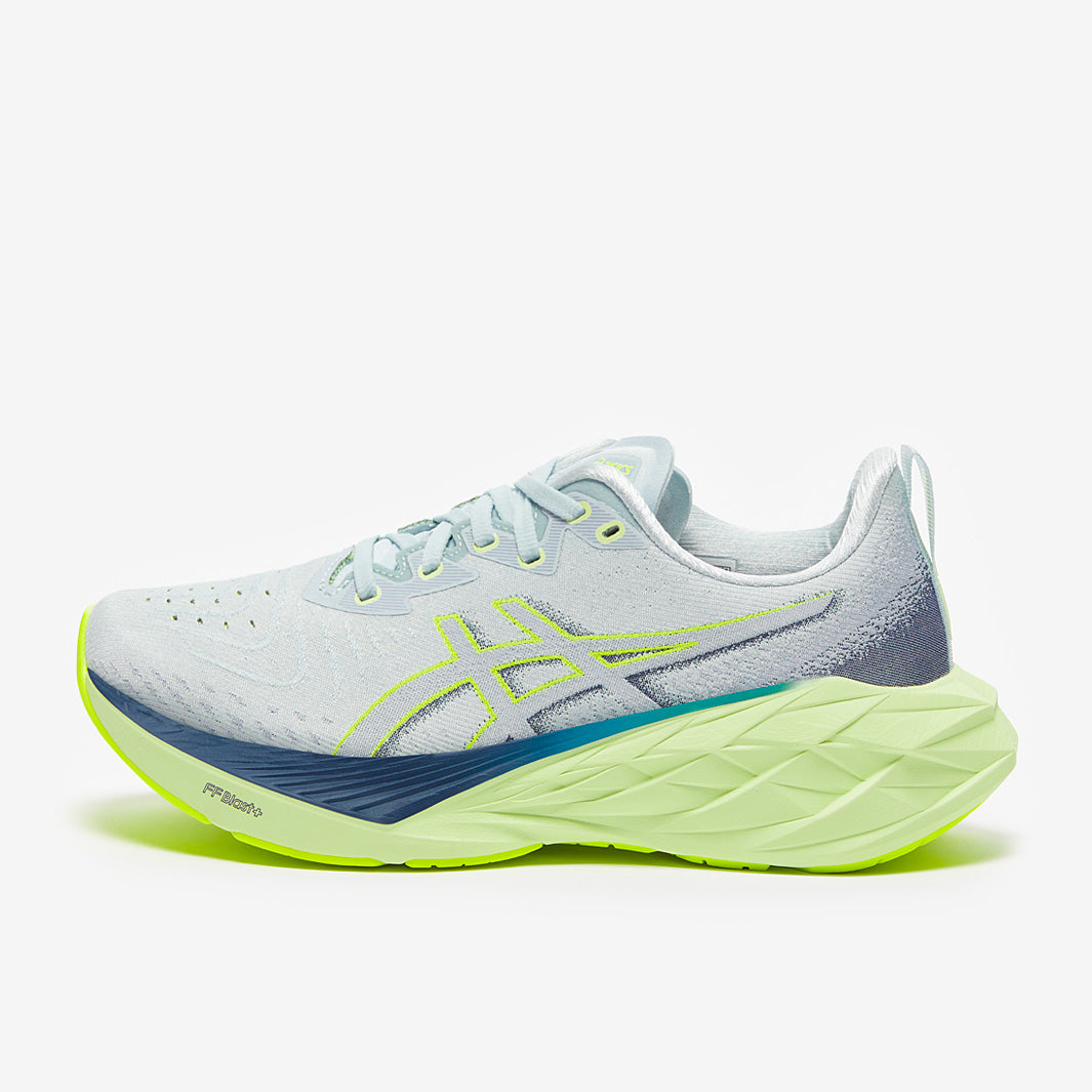 ASICS Womens Novablast 4