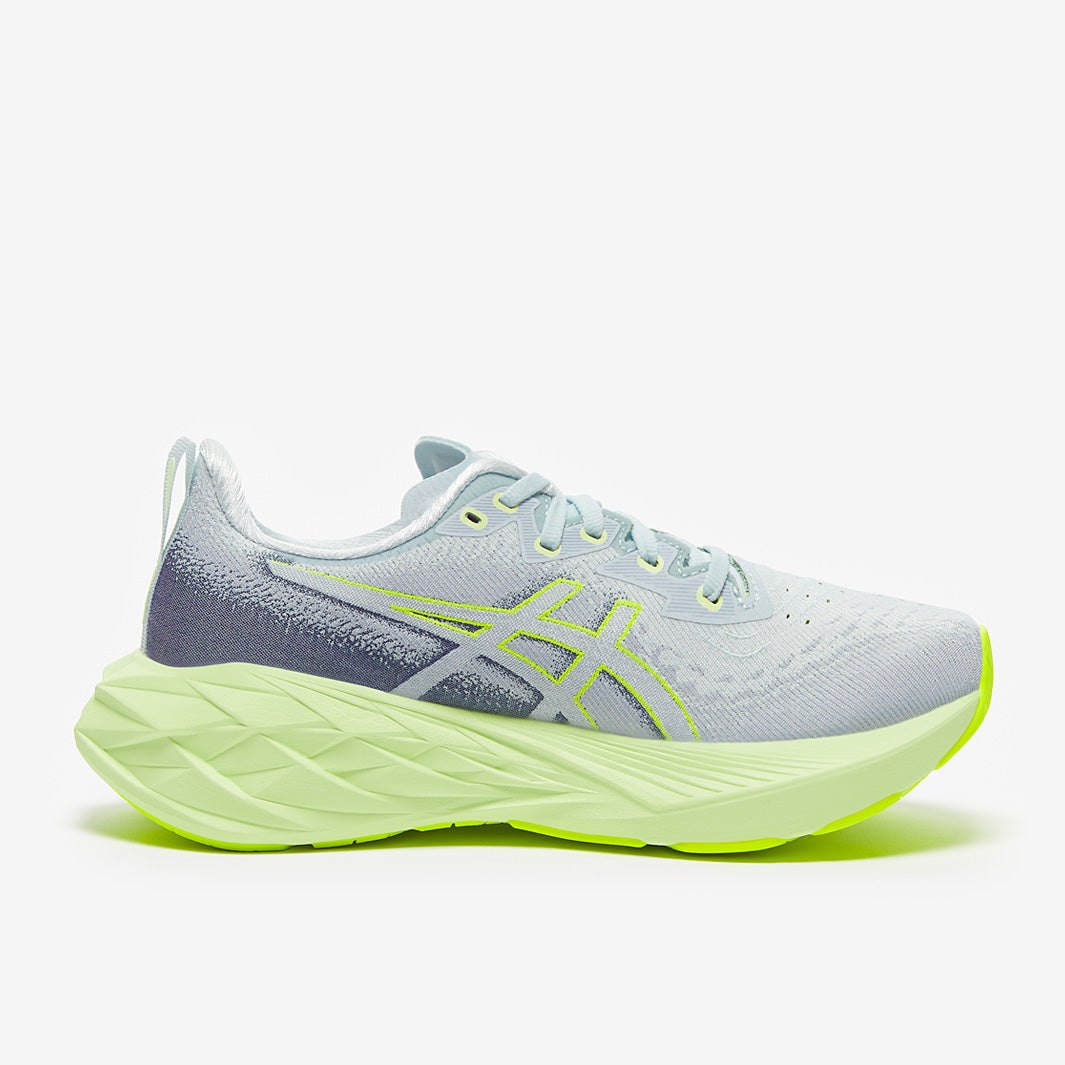 ASICS Womens Novablast 4