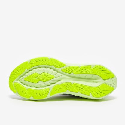 ASICS Womens Novablast 4