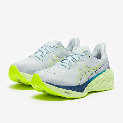 ASICS Womens Novablast 4