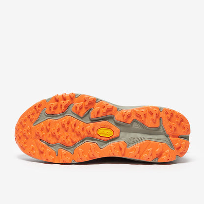 Hoka Speedgoat 6