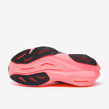 New Balance Womens FuelCell Rebel v4