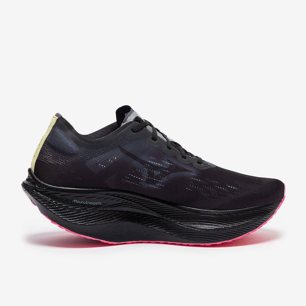 Mizuno Wave Rebellion Pro 2