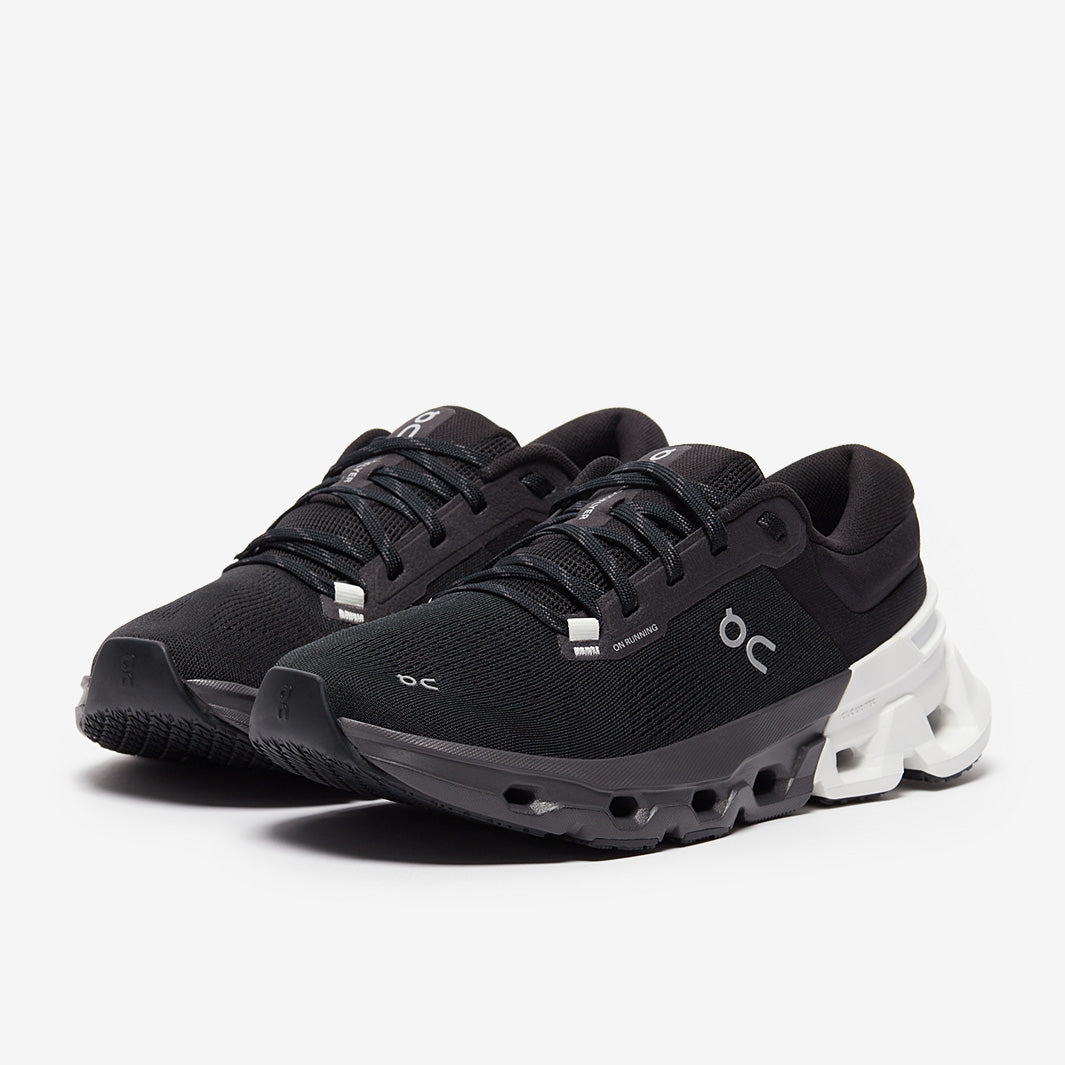 On Womens Cloudflyer 5