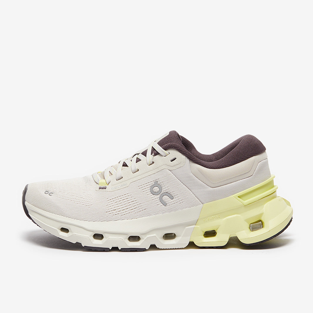 On Womens Cloudflyer 5