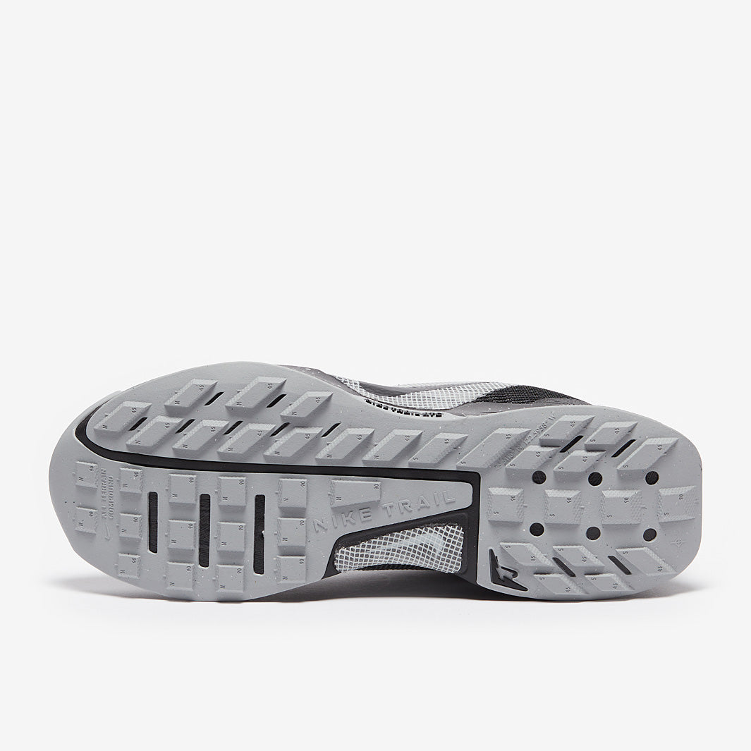 Nike Juniper Trail 3