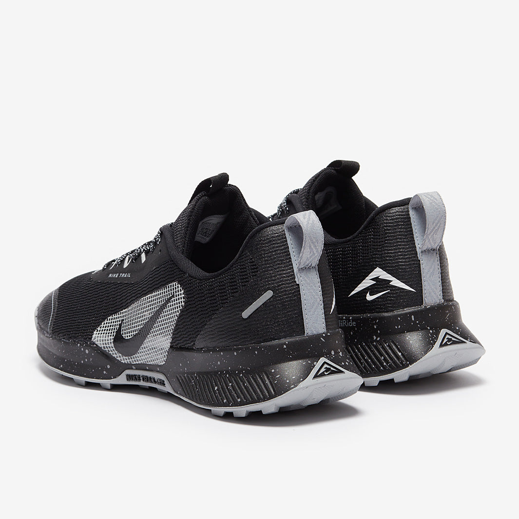 Nike Juniper Trail 3