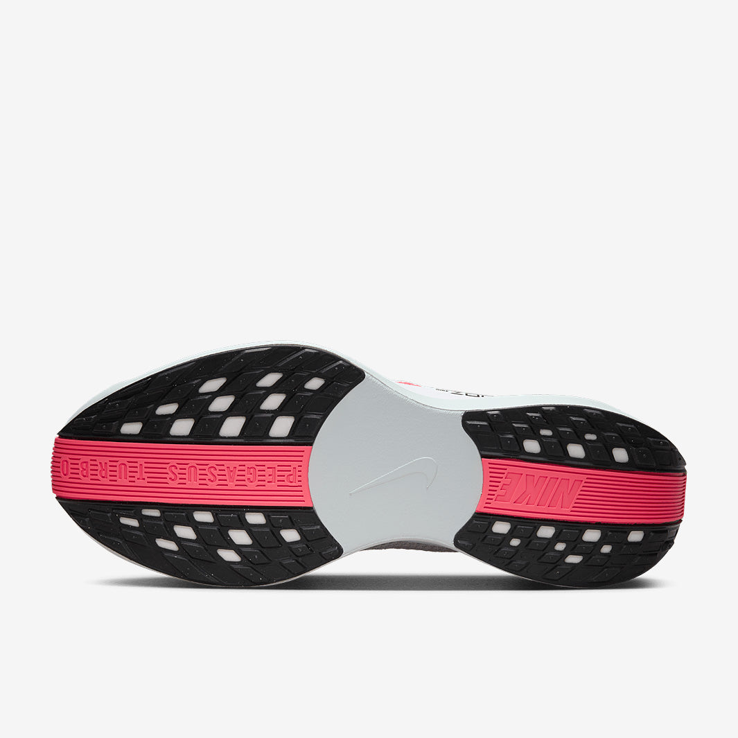 Nike Pegasus Plus