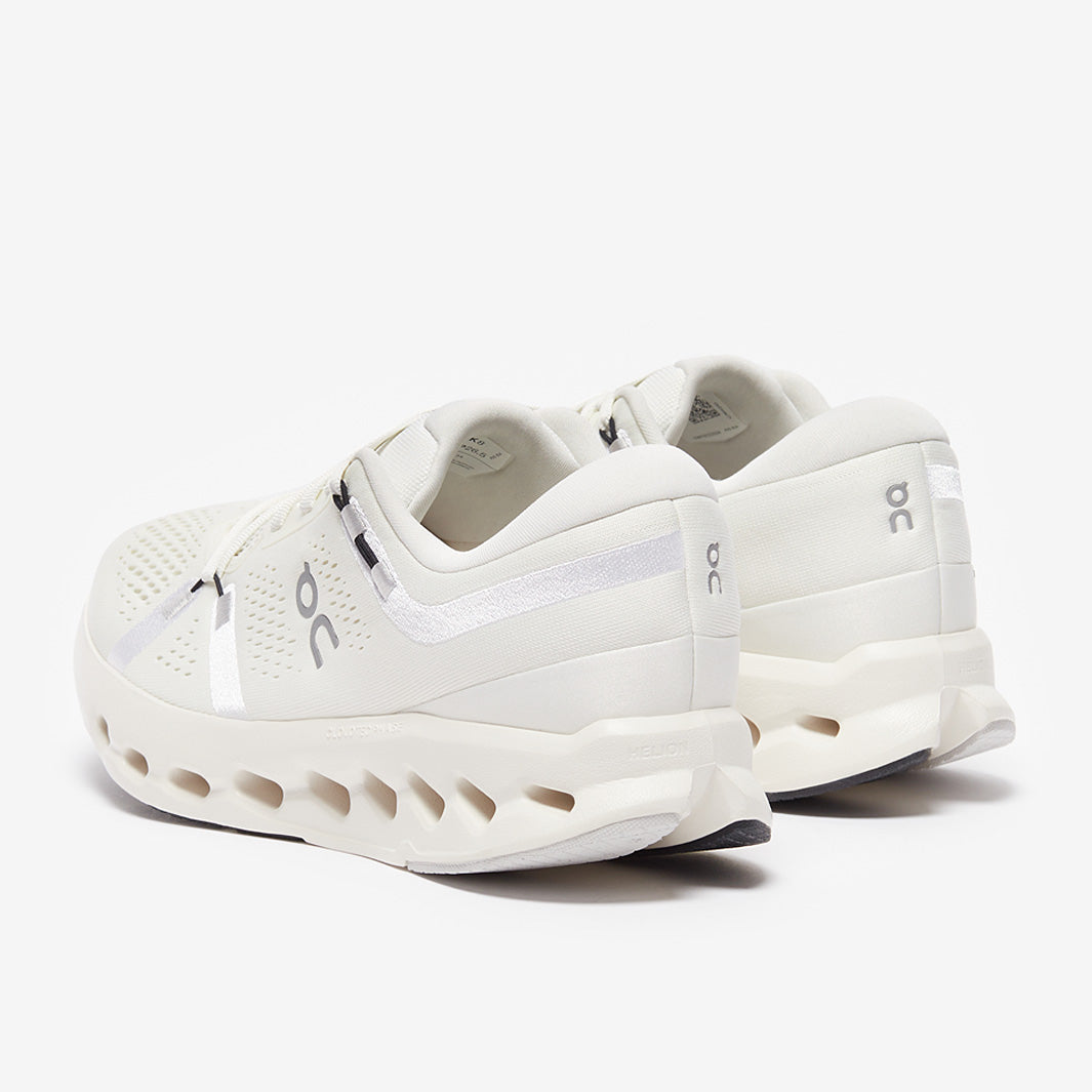 On Cloudsurfer 2