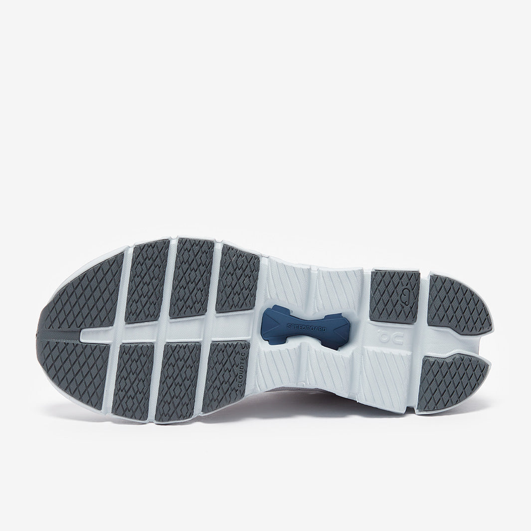 On Womens Cloud X4