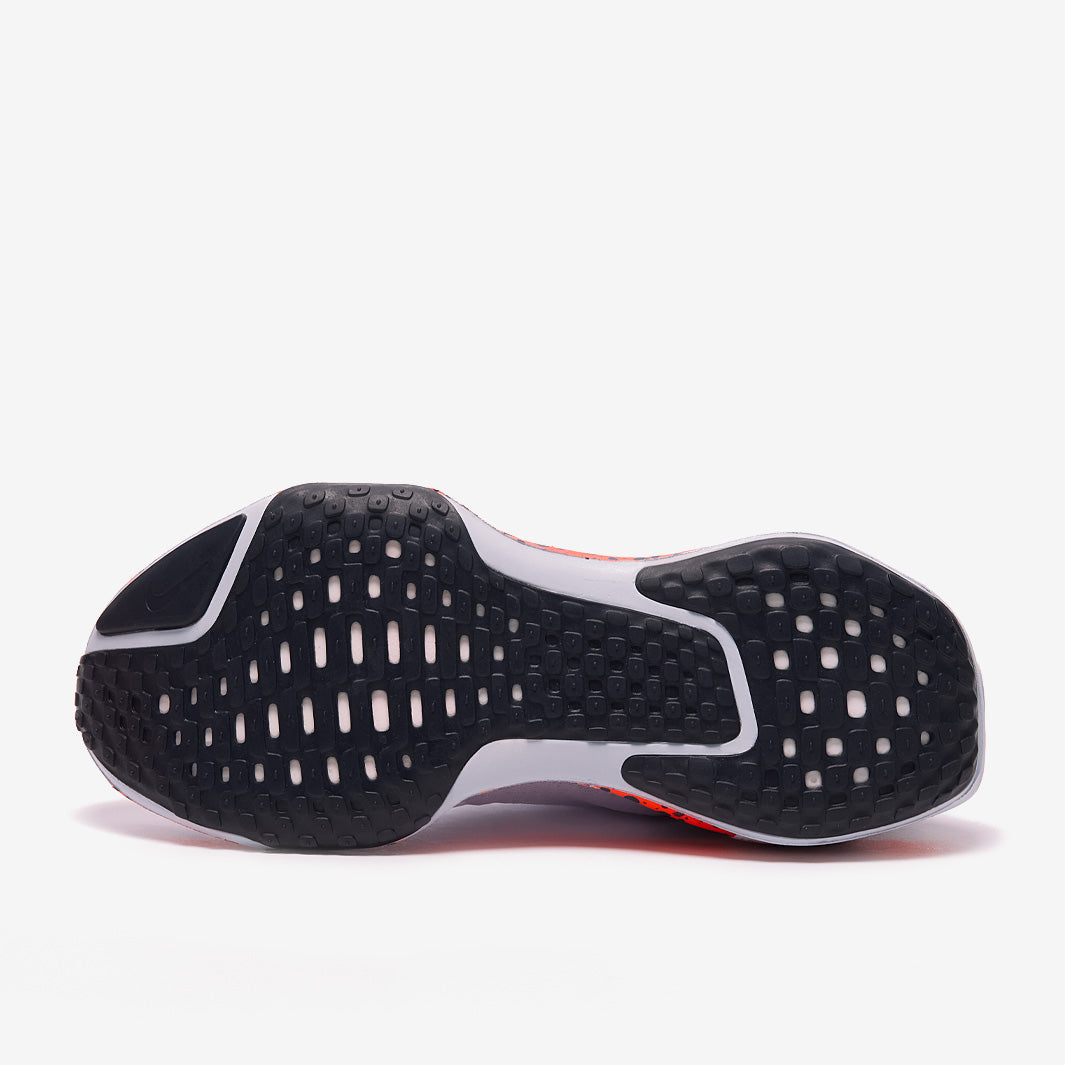 Nike Womens Invincible 3 Electric