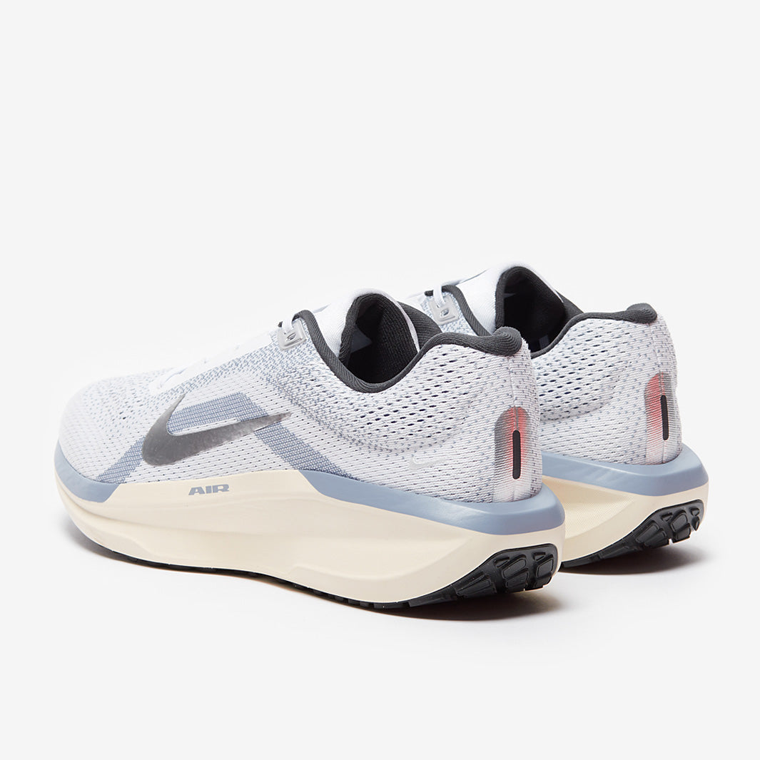 Nike Winflo 11 - White/Metallic Silver