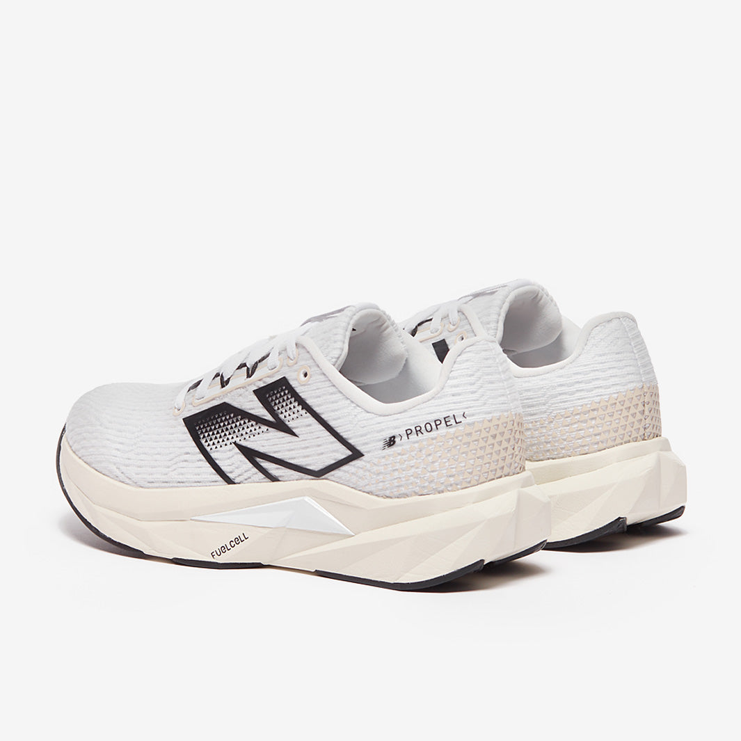 New Balance Womens Fuelcell Propel V5