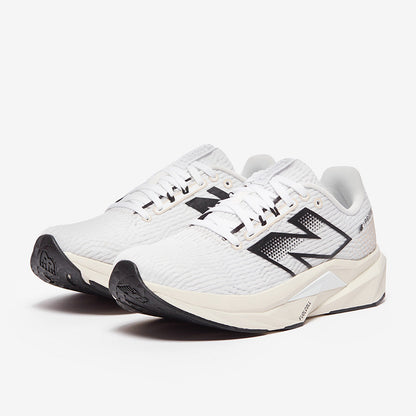 New Balance Womens Fuelcell Propel V5