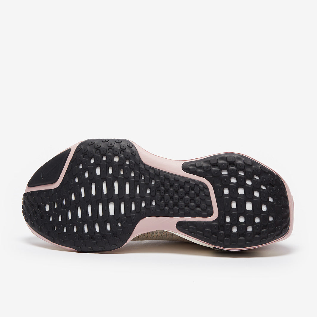 Nike Womens ZoomX Invincible Run FlyKnit 3 Premium