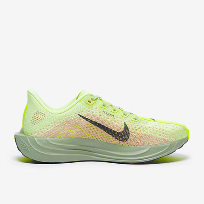 Nike Womens Pegasus Plus