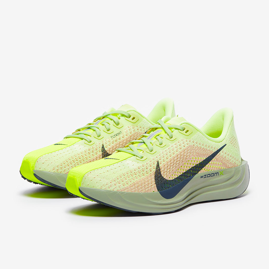 Nike Womens Pegasus Plus