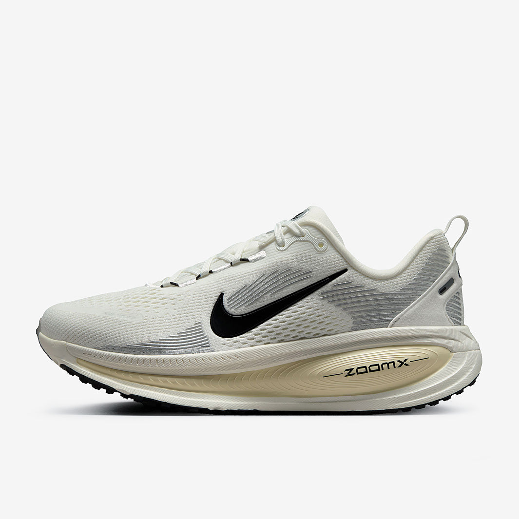 Nike Womens Vomero 18
