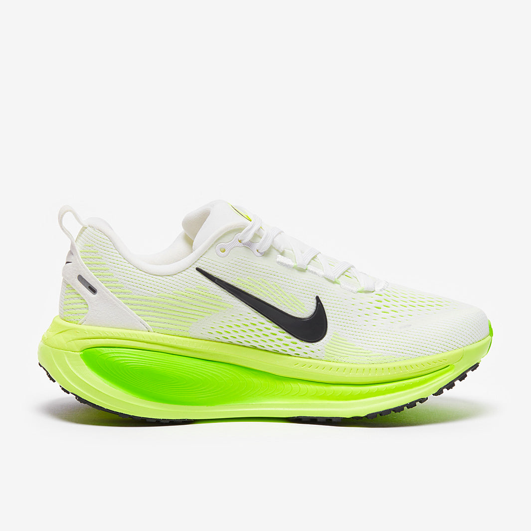 Nike Womens Vomero 18