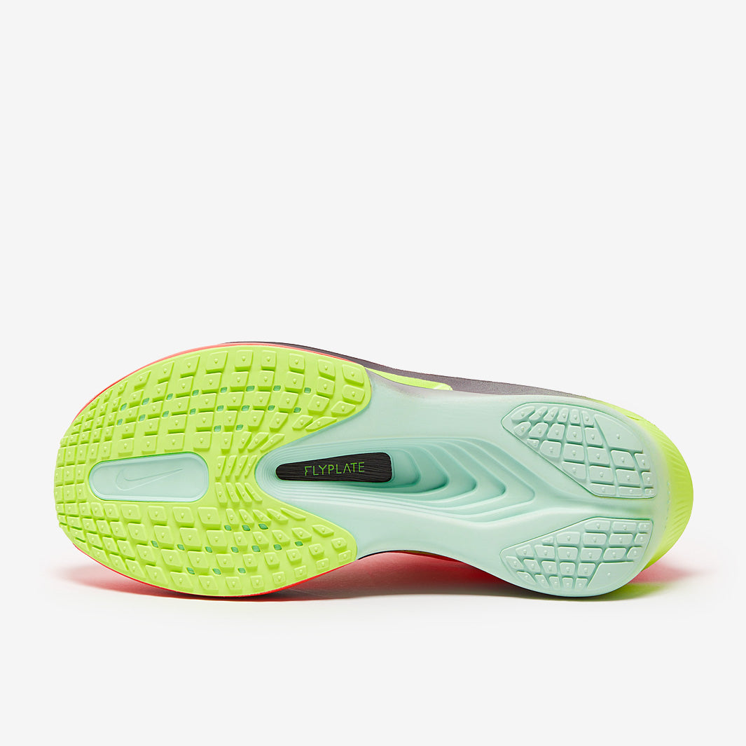 Nike Womens Zoom Fly 6