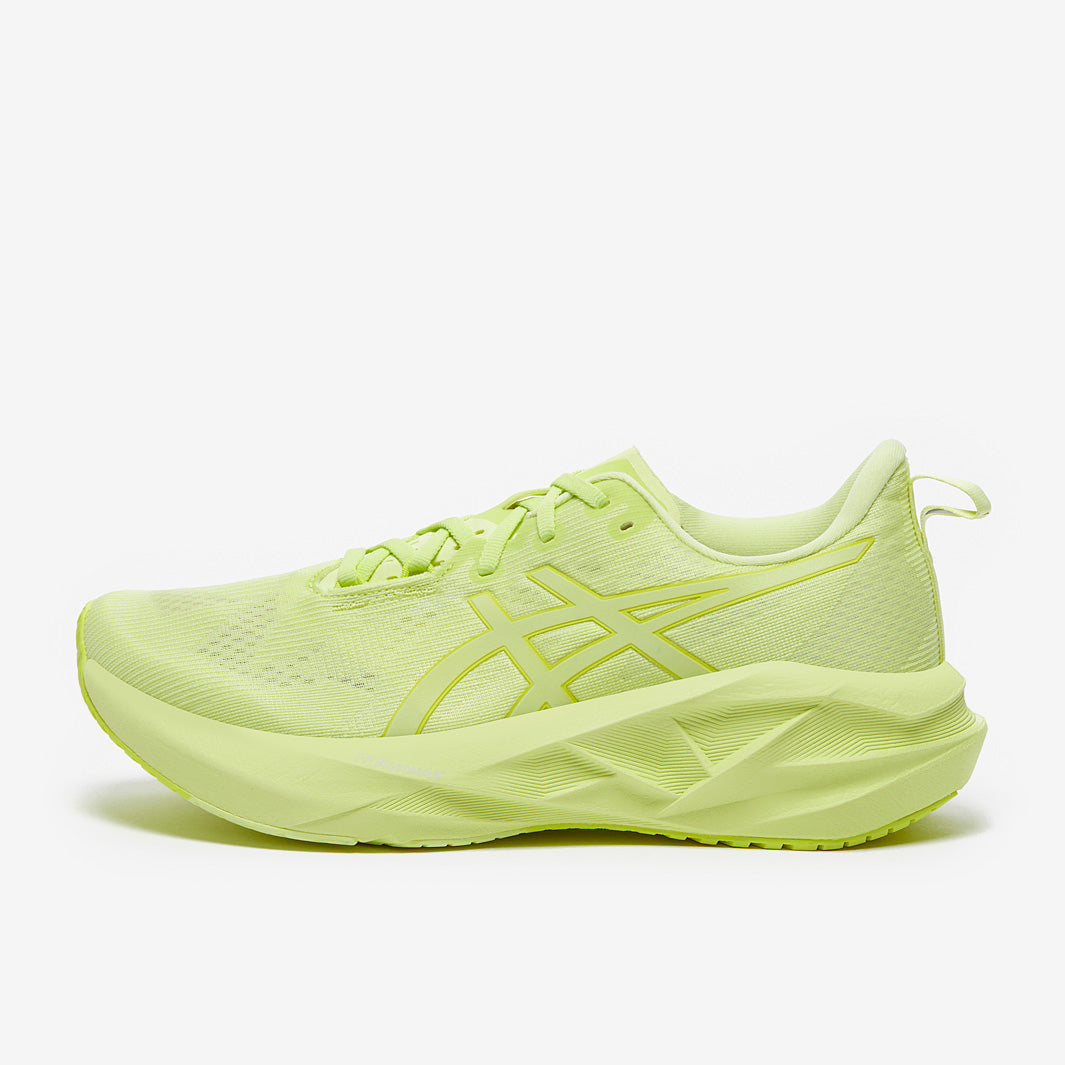 Asics Novablast 5 Lite-Show