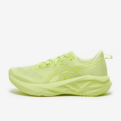 Asics Novablast 5 Lite-Show