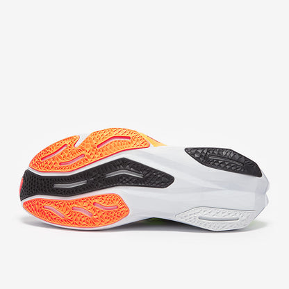 New Balance FuelCell Rebel v4