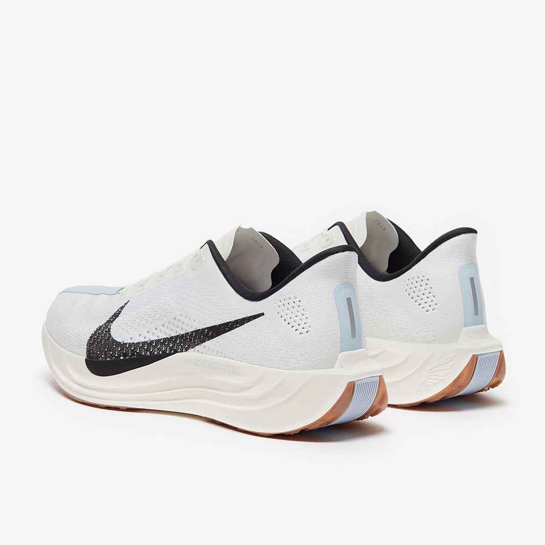 Nike Pegasus Plus