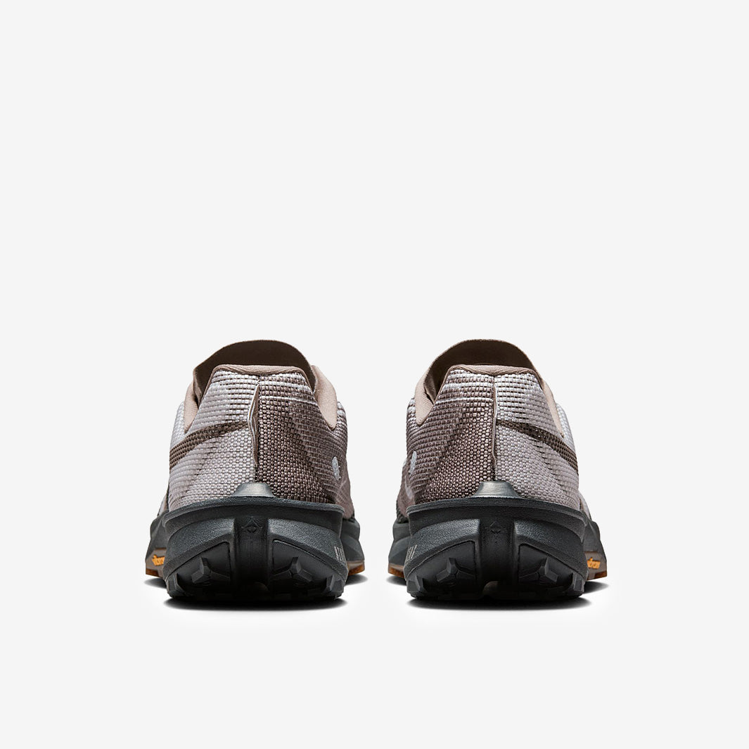 Nike Terra Kiger 10
